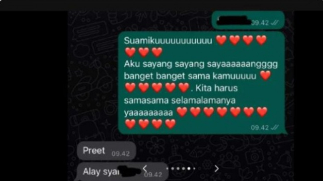 Para Emak Kompak Chat Manja ke Paksu