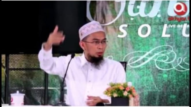 Ustadz Adi Hidayat (UAH)