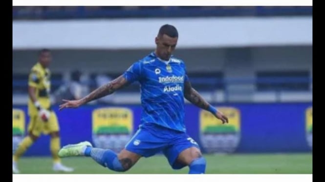 Bek Persib Bandung, Alberto Rodriguez Martin