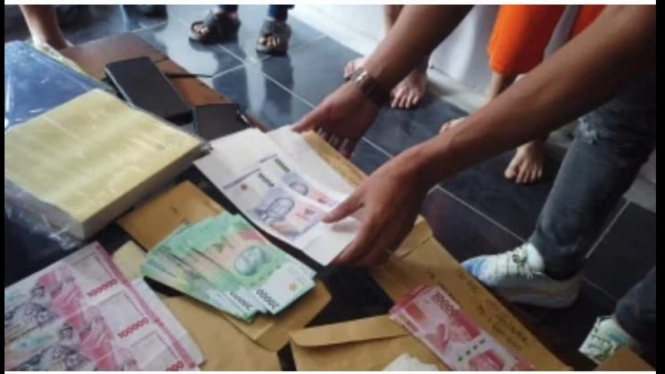 Polisi Ungkap Uang Palsu di Garut