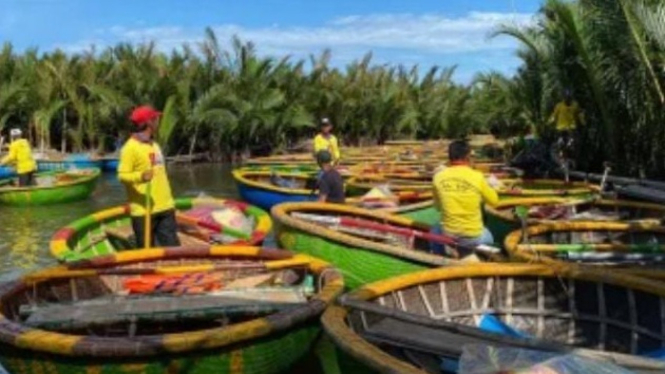 Destinasi Wisata Bahari, Coconut Village (Vietnam)