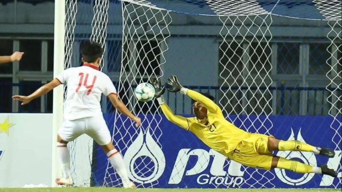 Kiper Timnas Indonesia U-23 Ernando Ari