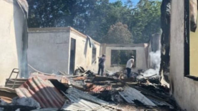 Kantor Kemenag Kabupaten Jayapura terbakar