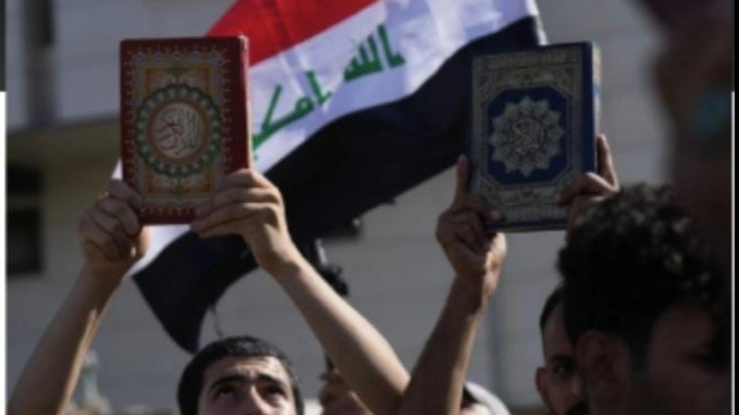 Ilustrasi Penistaan Agama, Protes Aksi Pembakaran Al Quran (Irak)