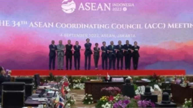 KTT ASEAN ke-43, Pembukaan Pertemuan ke-34 (34th ACC)