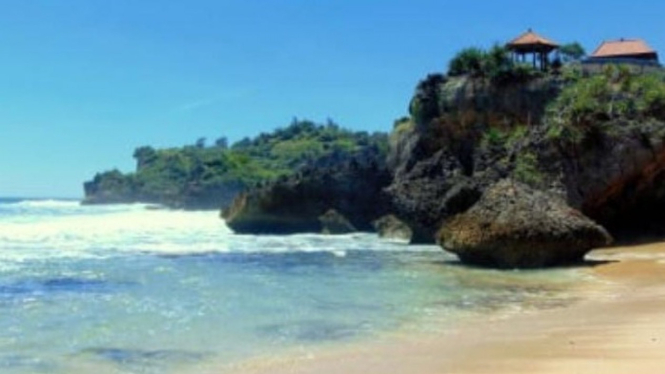 Destinasi Wisata Bahari, Pantai Kukup (Gunungkidul-Yogyakarta)