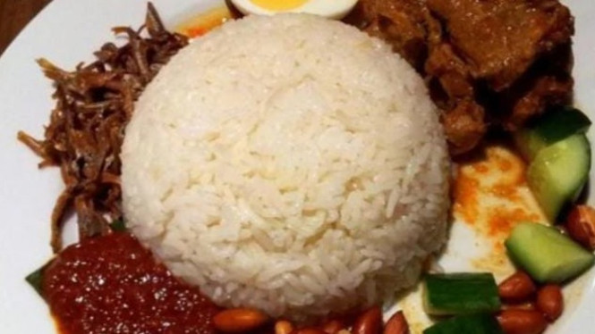 Ilustrasi Makanan Berserat / Berlemak