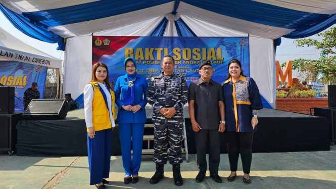 Bakti Sosial di HUT TNI AL ke-78