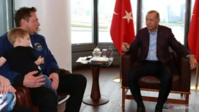 Presiden Turki (Recep Tayyip Erdogan) & Pemilik Tesla (Elon Musk)