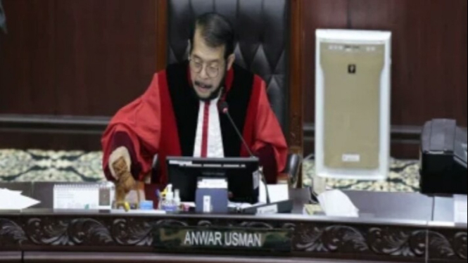 Ketua MK, Anwar Usman