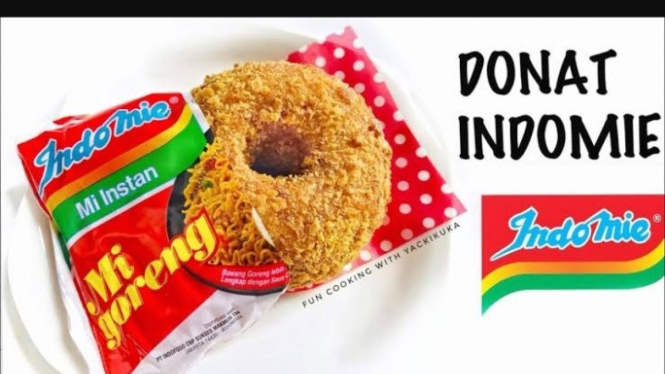Indomie Donut, jajanan viral di Jawa Barat tahun 2023.
