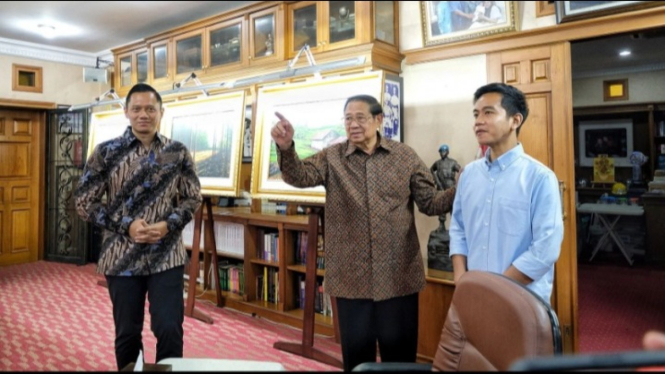 Gibran berkunjung ke kediaman SBY d Cikeas