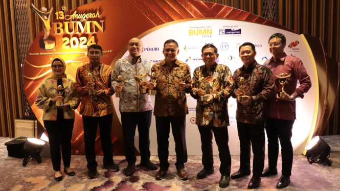 PT Pupuk Kujang Raih Penghargaan di BUMN Award 2024