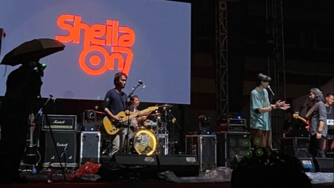 Konser Sheila On 7.