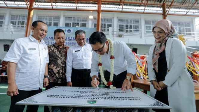 Kadisdik Jabar Resmikan Dome Lapangan Serbaguna SMKN 1 Garut