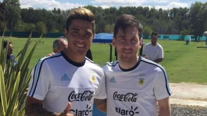 Abel Argañaraz dan Lionel Messi