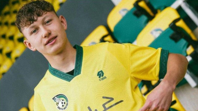 Pemain sayap Fortuna Sittard U-21, Sjors Lowis