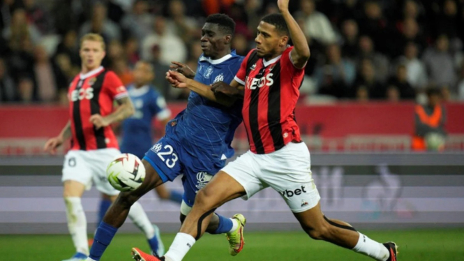 Bek OGC Nice, Jean-Clair Todibo