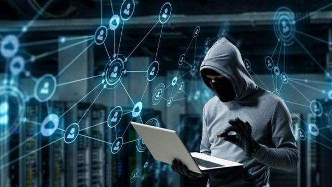 Ilustrasi Serangan Hacker