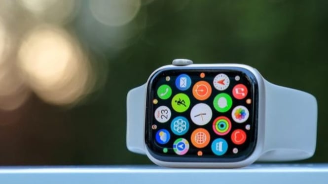 Apple Watch Series 8