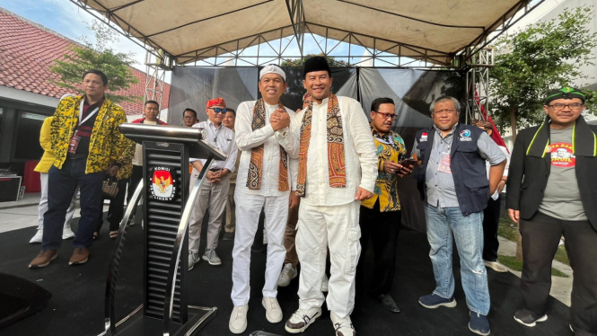 Dedi Mulyadi dan Erwan Setiawan