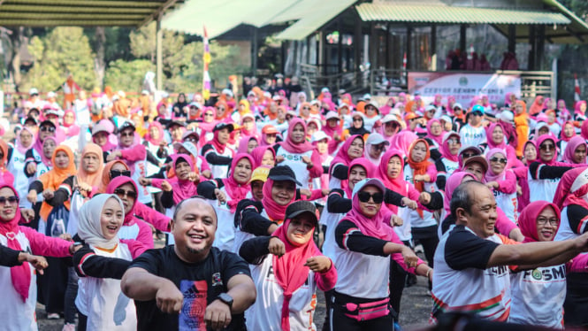 Paslon Pilwalkot Bogor Atang Trisnanto - Annida Allivia