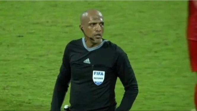 Wasit asal Oman, Ahmed Al-Kaf