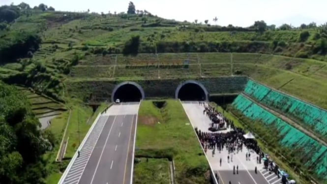 Tol Cisemdawu, Sumedang.