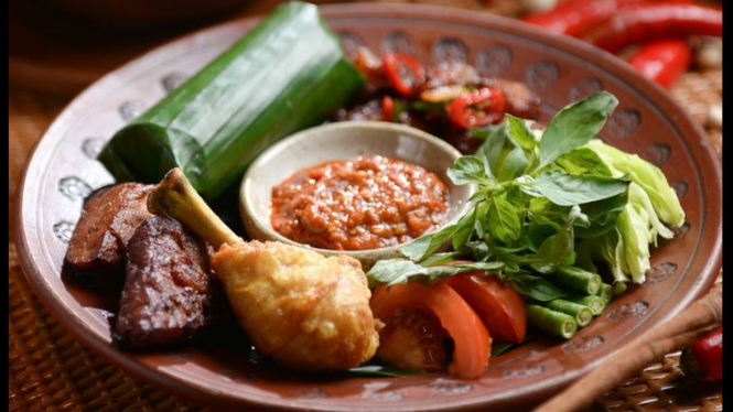ilustrasi nasi timbel