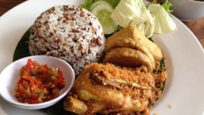 Nasi Tutug Oncom