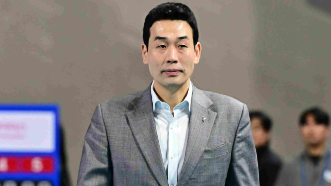 Pelatih Red Sparks, Ko Hee-Jin
