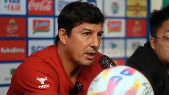 Pelatih Madura United, Alfredo Vera
