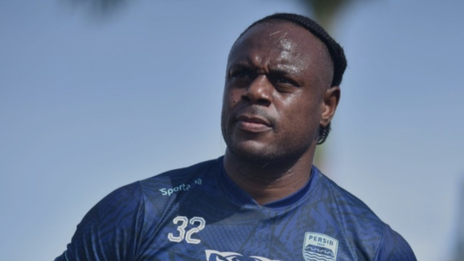 Victor Igbonefo
