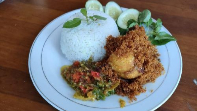Ayam Goreng SPG
