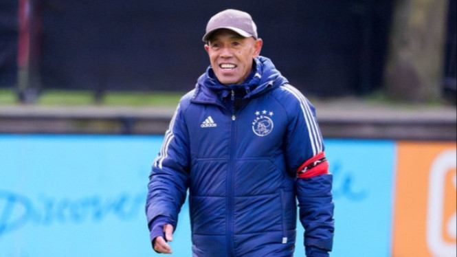 Legenda Ajax Simon Tahamata