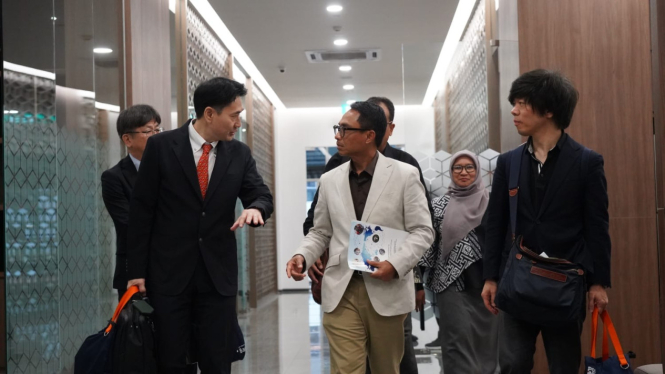 Pertemuan Pos Indonesia dan Ministry of Internal Affairs and Communications (MIC) Jepang