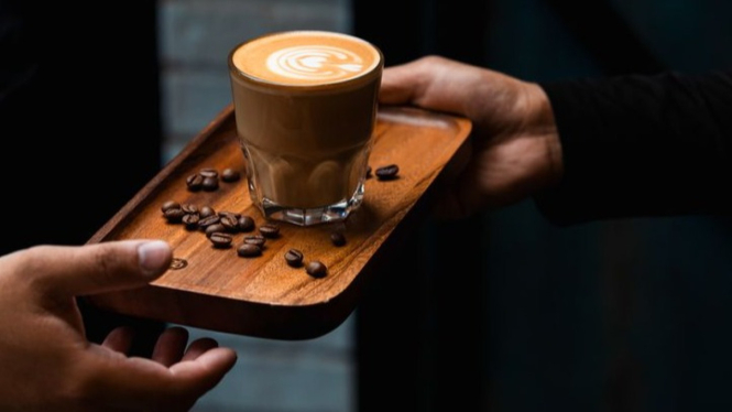 Minum Kopi