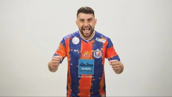 Frans Putros