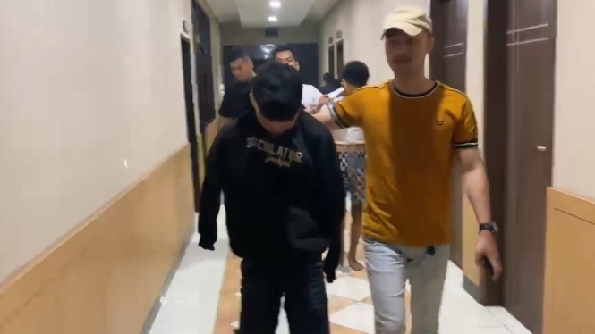 Pelaku Bawa Senpi Diciduk Polisi
