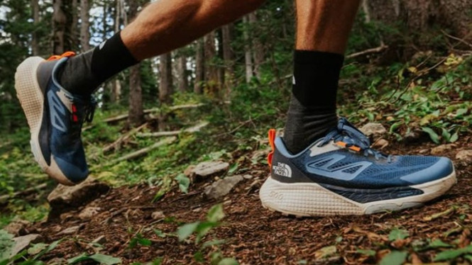 Ilustrasi Sepatu Running