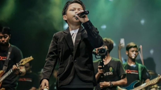 Farel Prayoga  Ketika Sedang Manggung