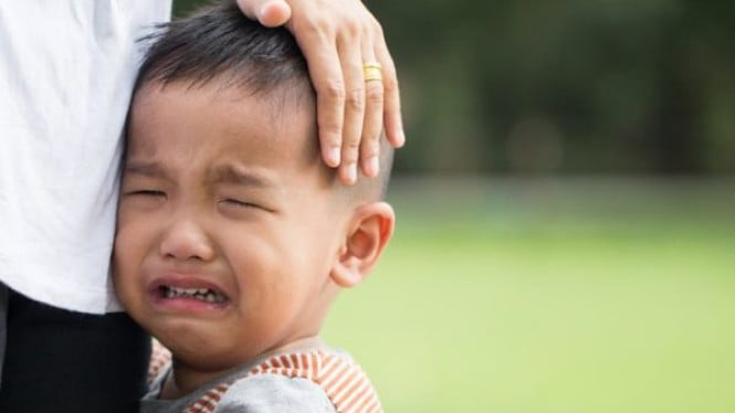 Anak menangis