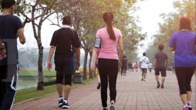 Jalan Kaki Sore Hari