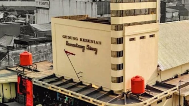 Gedung Kesenian Rumentang Siang