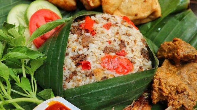 Nasi tutug oncom khas jawa barat
