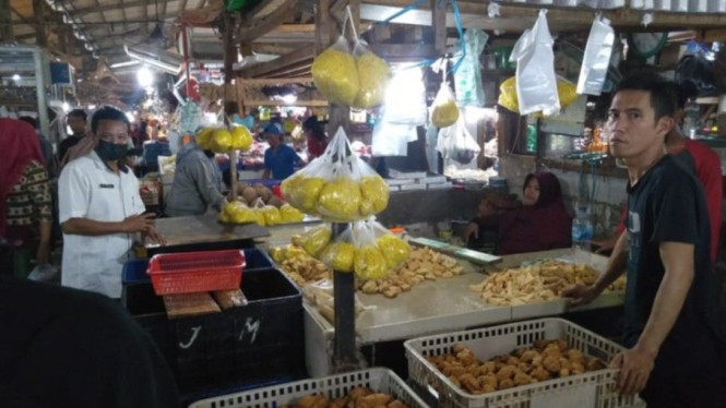 Ilustrasi penjual daging ayam
