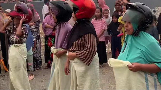 Lomba Balap Karung