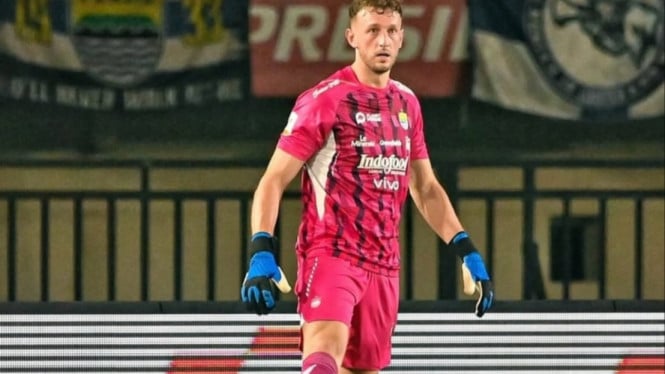 Adam Przybek