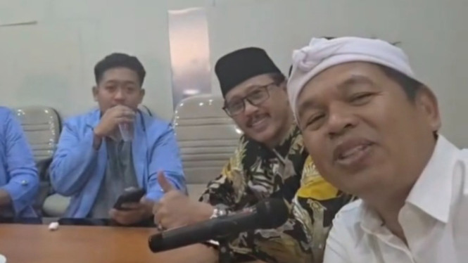 Dedi Mulyadi Bareng Rektor UNISBA