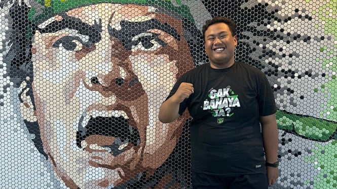 Rayhan Syahputra, selebgram dan konten kreator yang juga supporter setia Persebaya Surabaya